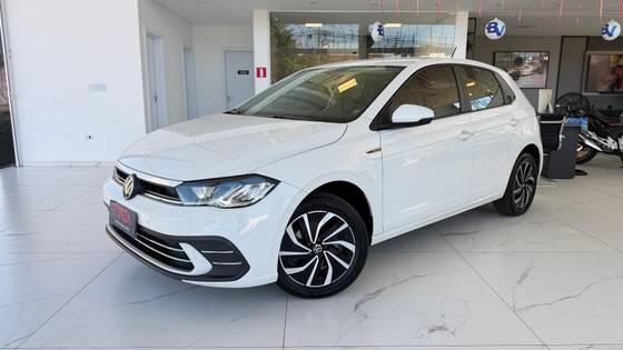 VOLKSWAGEN POLO 1.0 170 TSI HIGHLINE AUTOMÁTICO VOLKSWAGEN POLO 1.0 170 TSI HIGHLINE AUTOMÁTICO
